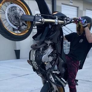 Meet your Posher, Corbin